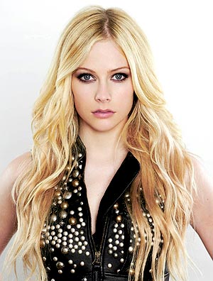 avril-lavigne-gorgeous-hair